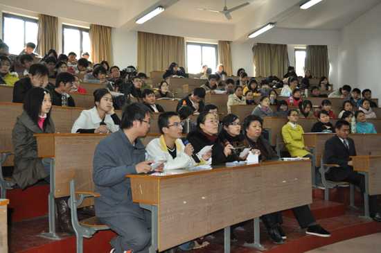 ������ѧԺѧ�����еڶ�ʮ���ѧ����ѡ��