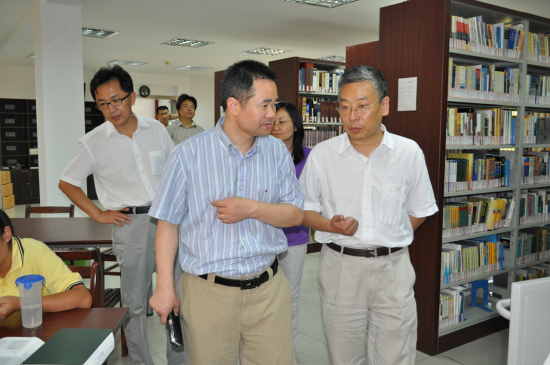 �����������ο��컪����ѧԺ