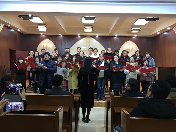 ������ѧԺʦ�����Ͼ����а��������������ѧʥ�ֽ���