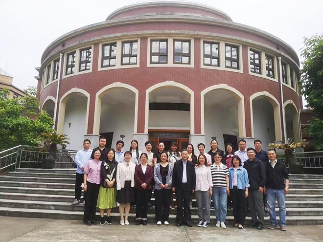 ������ѧԺ�����У�Ѿ��з�У�